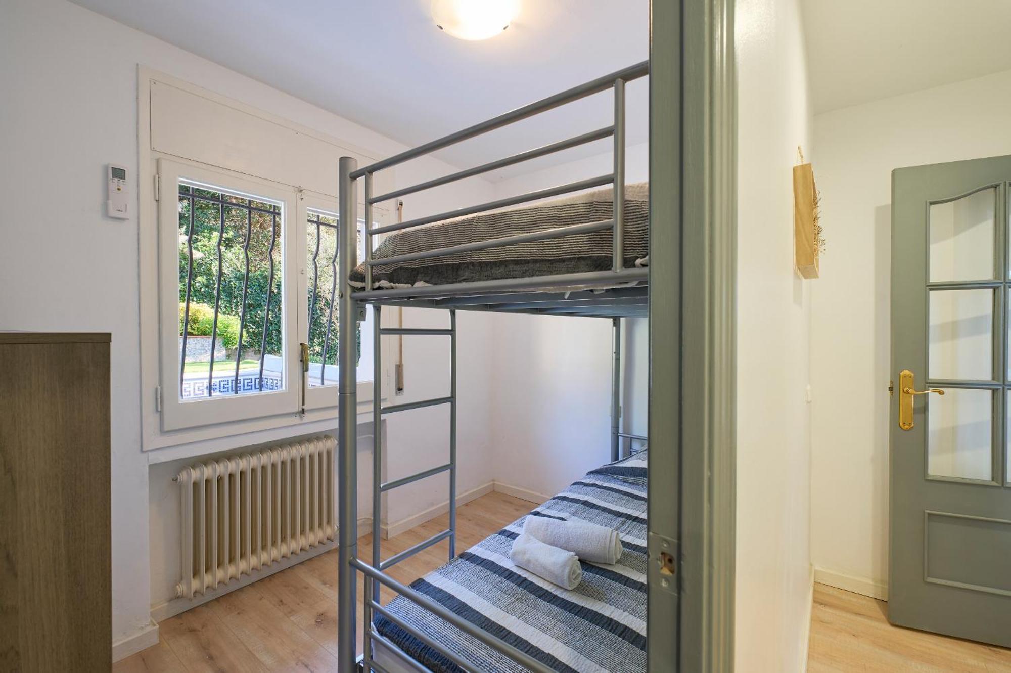 Holiday home 2 Tor-18 *